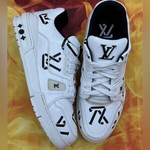 Louis Vuitton Trainer Low Sz Men’s Sneaker